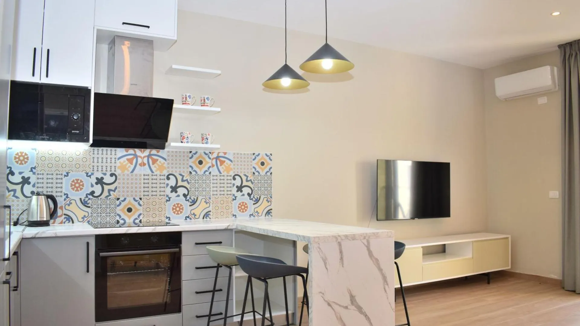 Pastel Apartment - Happy Rentals Plazhi San Pietro